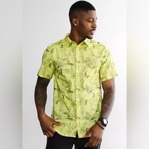 NWOT Men’s Psycho Tuna Buckle Yellow Button Down Duck Hunter Shirt Large